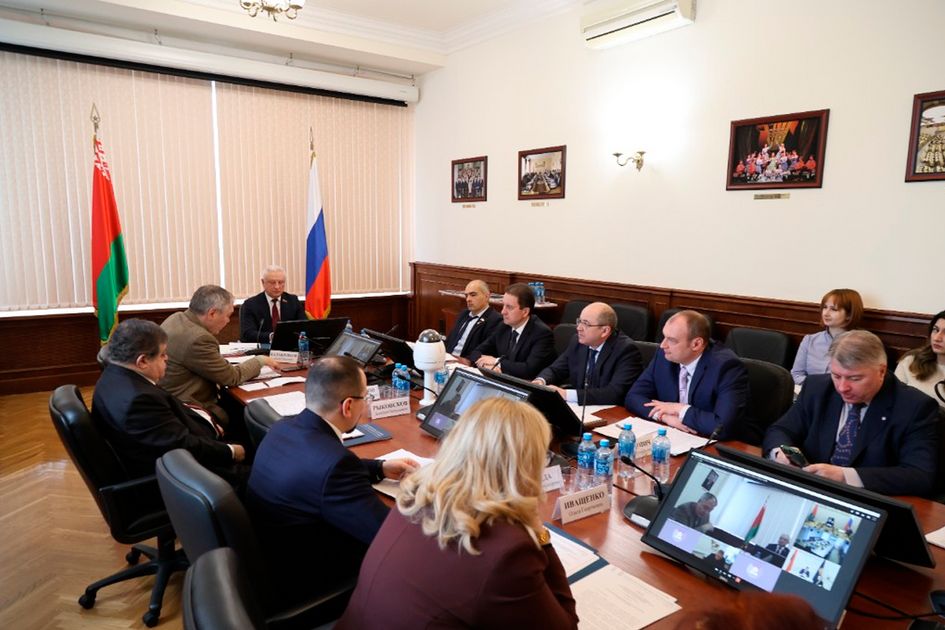 Members of the Parliamentary Assembly approved the joint work of ...