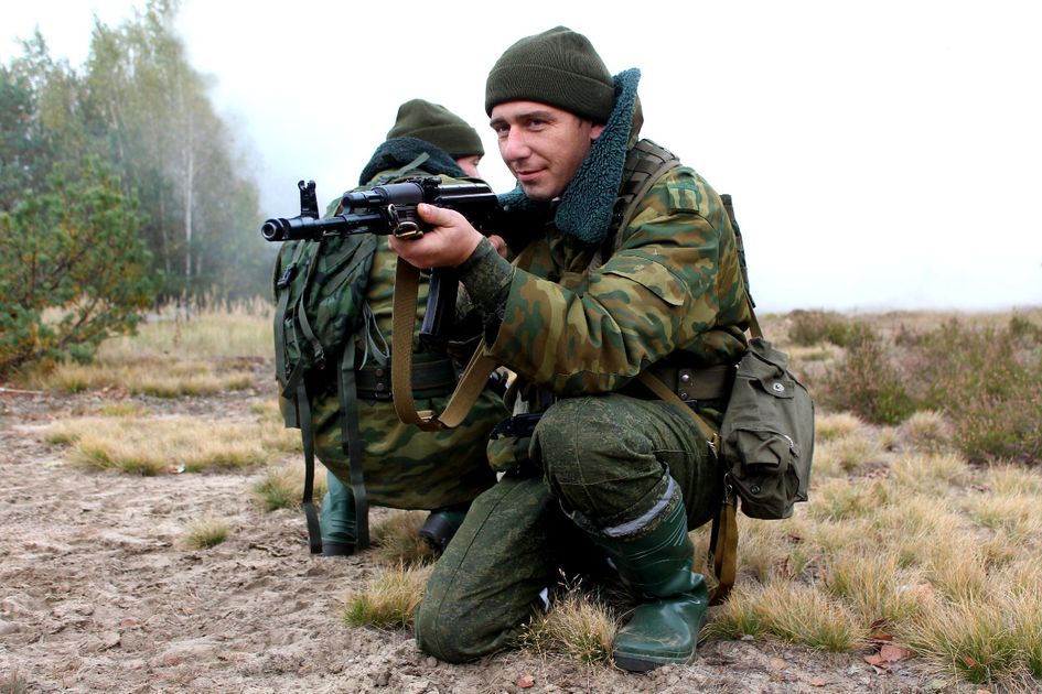 Сила беларуси. Человек в боевой готовности. Армия Беларуси 1990. Армия Беларуси проверка готовности. Белоруссии начинается второй этап внезапной проверки войск.